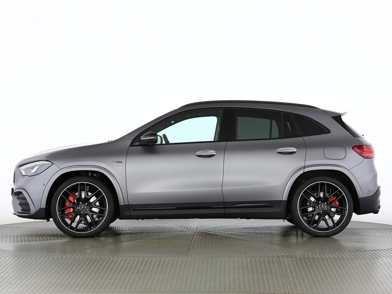 MERCEDES-BENZ GLA AMG 45 S 4Matic+ 8G-DCT - 3