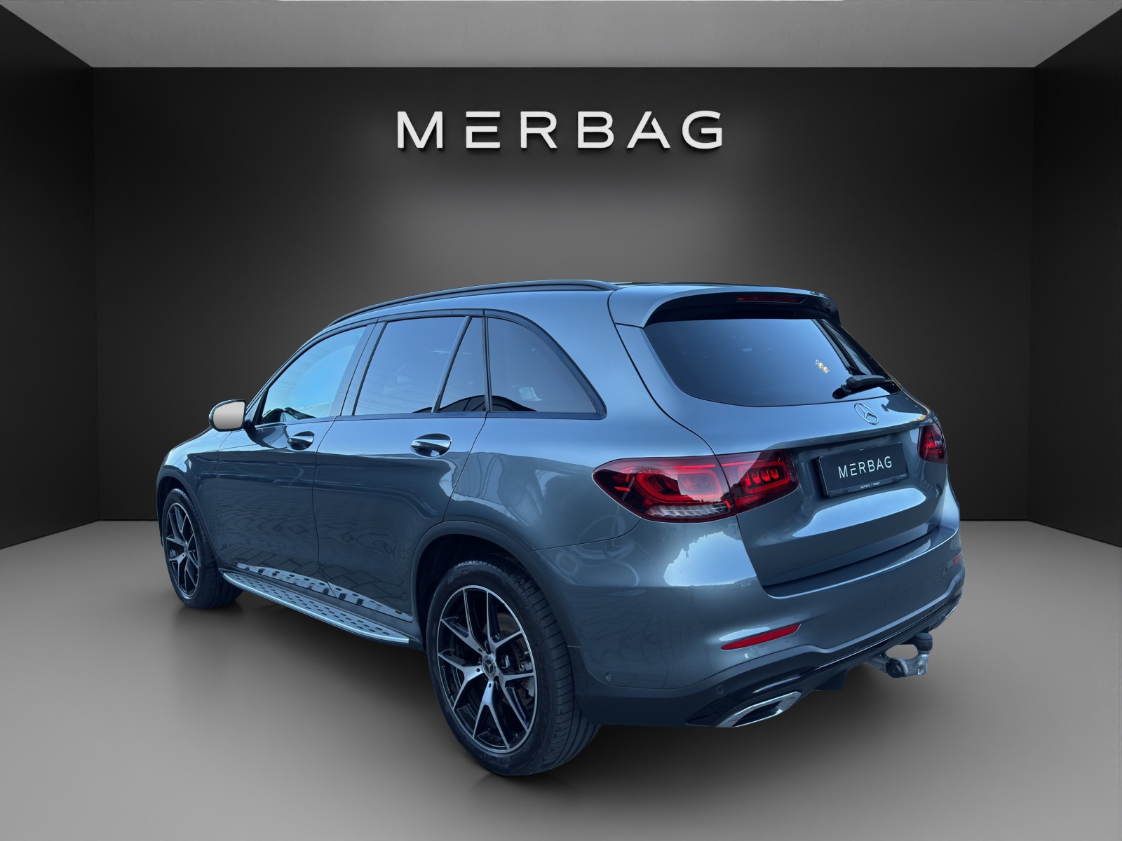 MERCEDES-BENZ GLC 220 d AMG Line 4Matic - 3