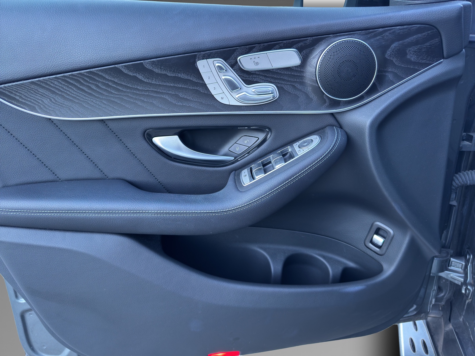 MERCEDES-BENZ GLC 220 d AMG Line 4Matic - 13