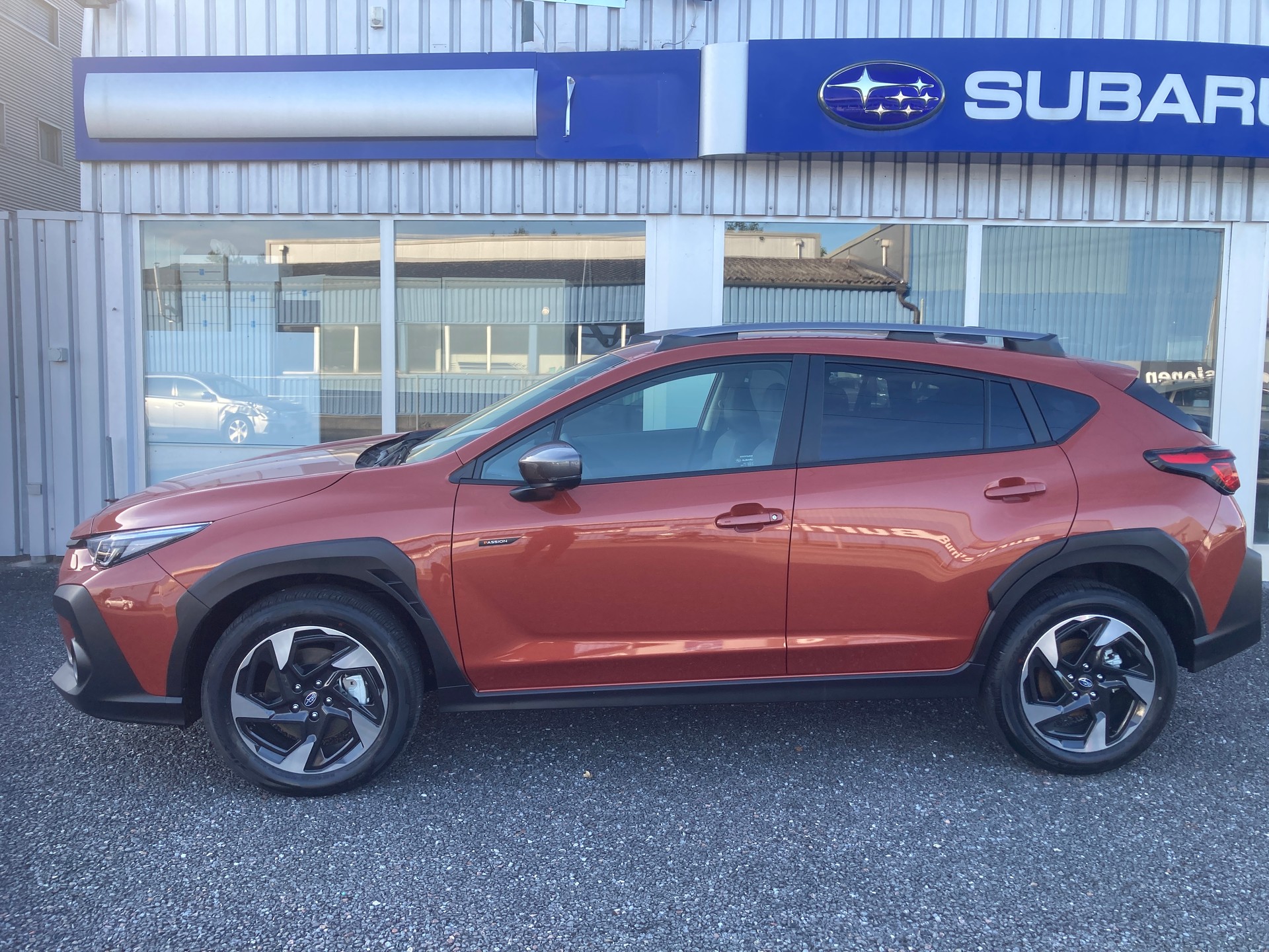 SUBARU Crosstrek 2.0 e-Boxer Passion AWD Lineartronic - 4