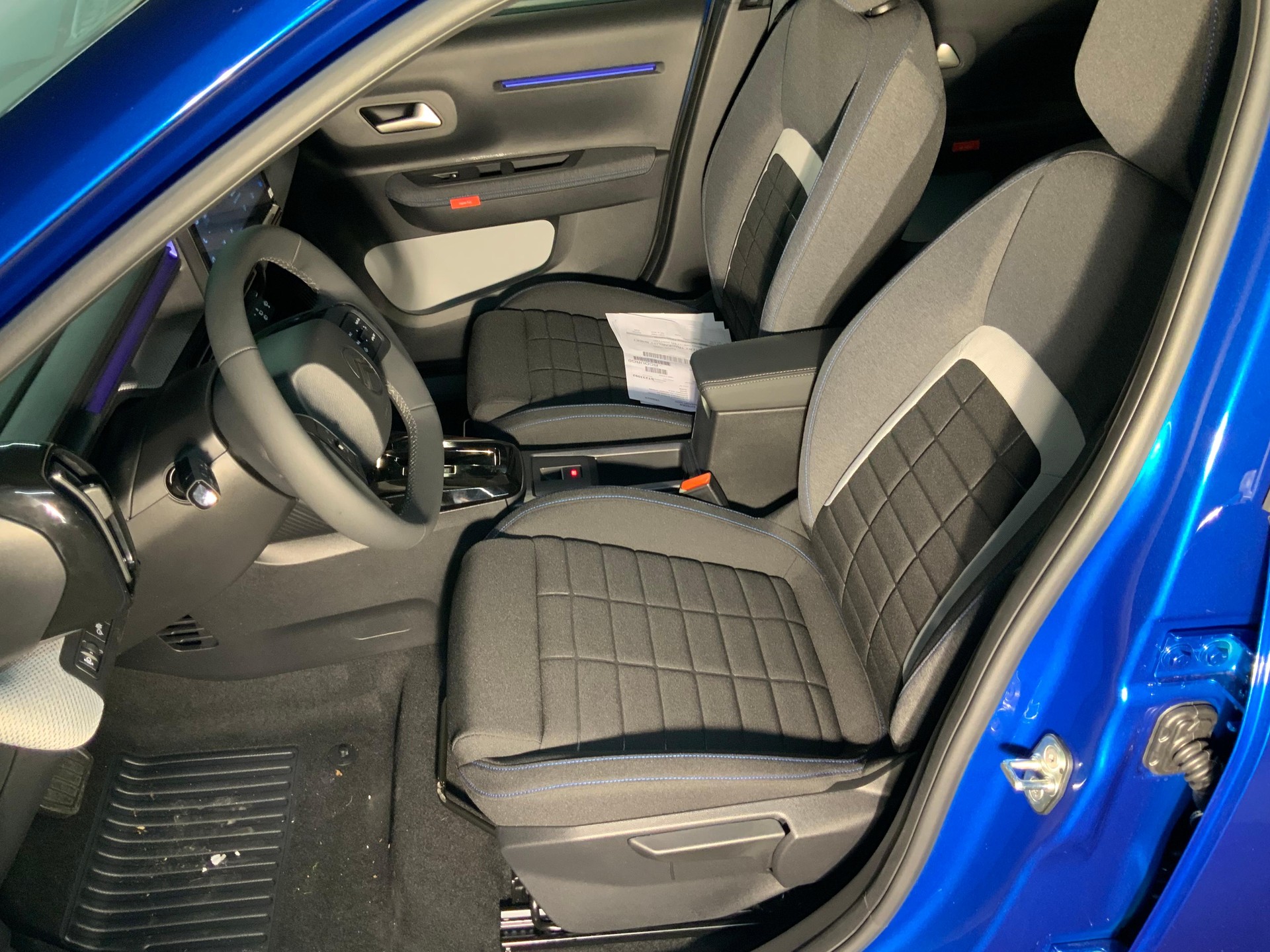 CITROEN C3 1.2 Hybrid Plus - 10