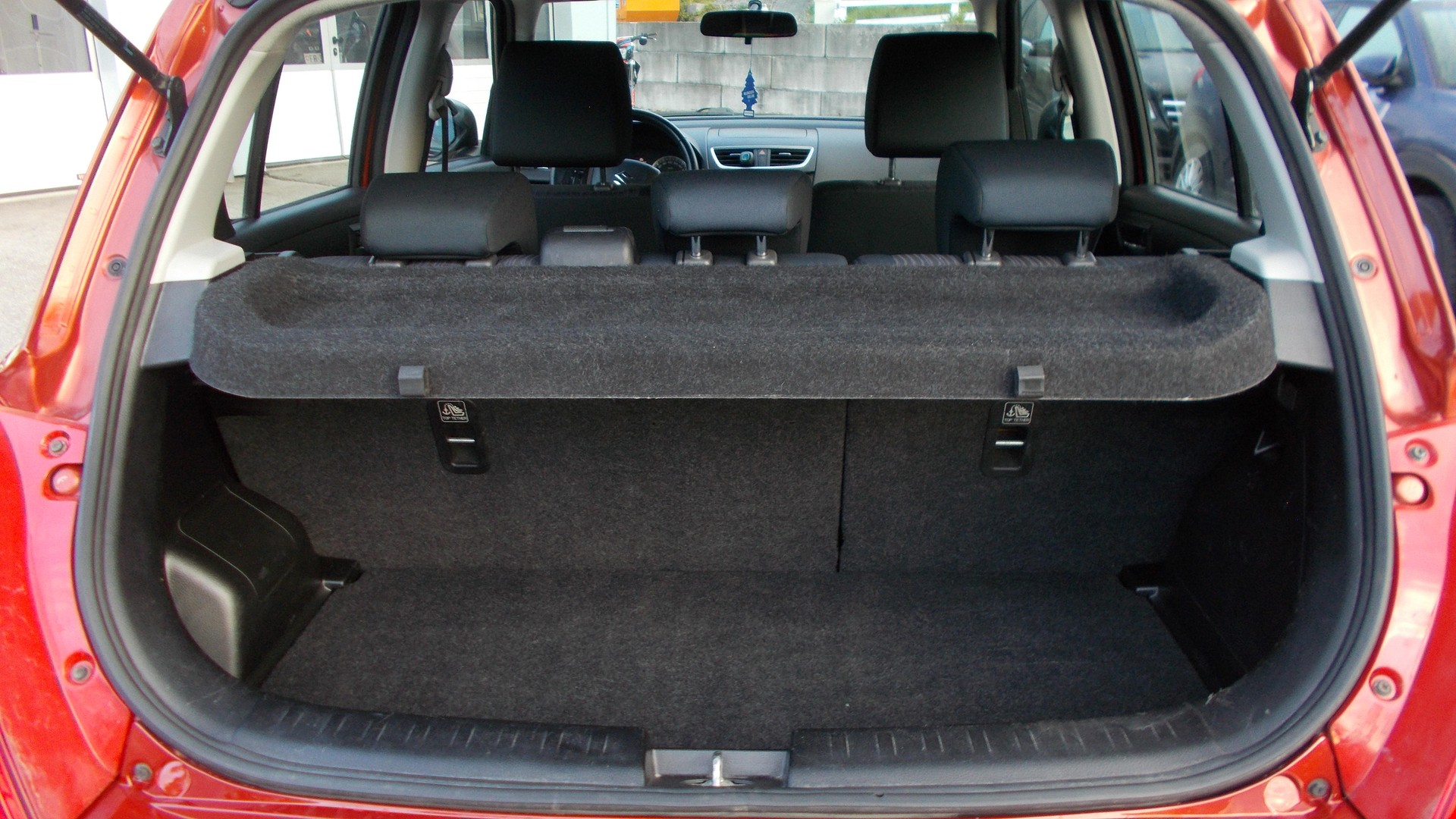 SUZUKI Swift 1.2i 16V GL Top 4x4 - 5