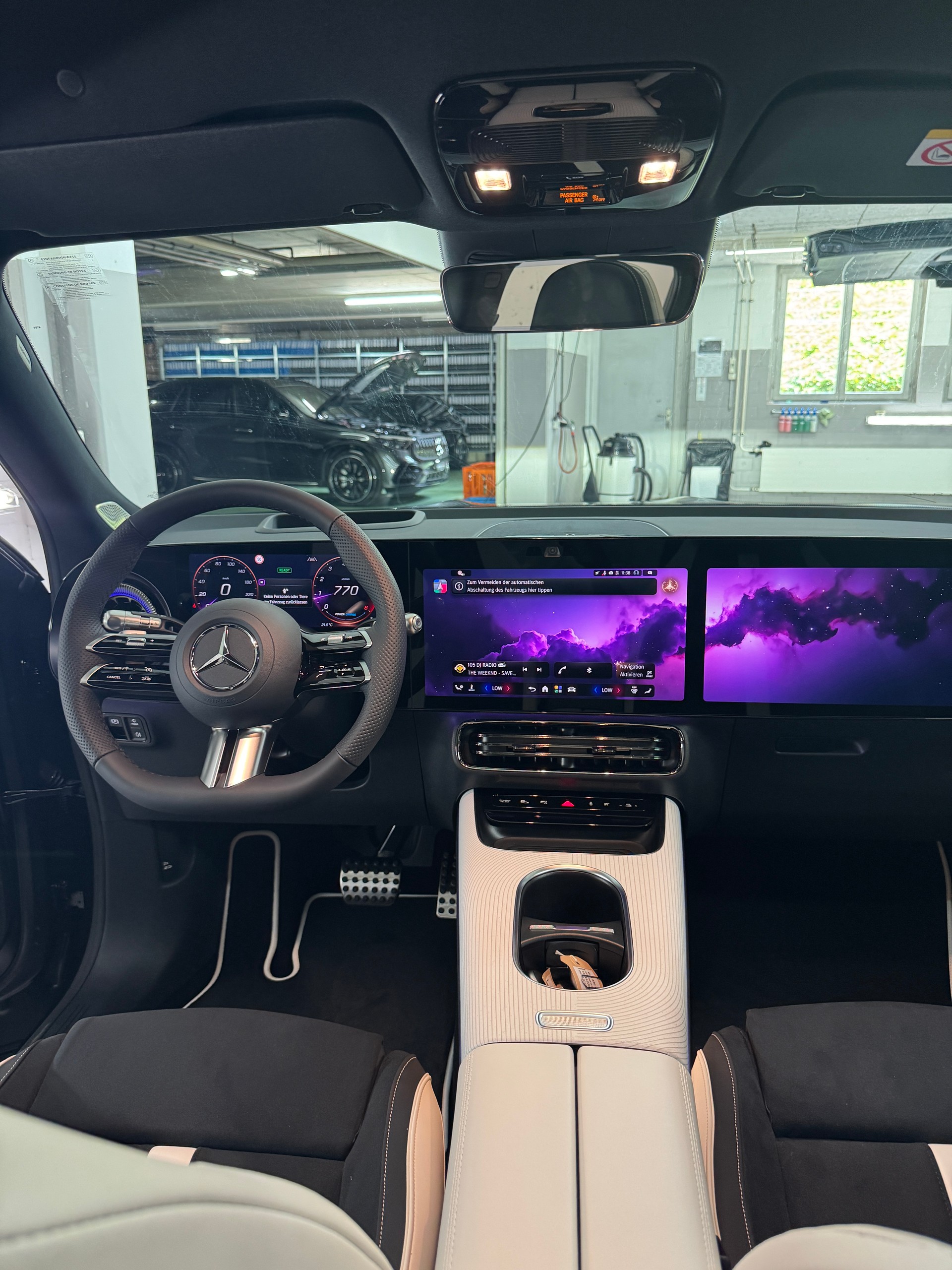 MERCEDES-BENZ GLB 220 4MATIC - 10