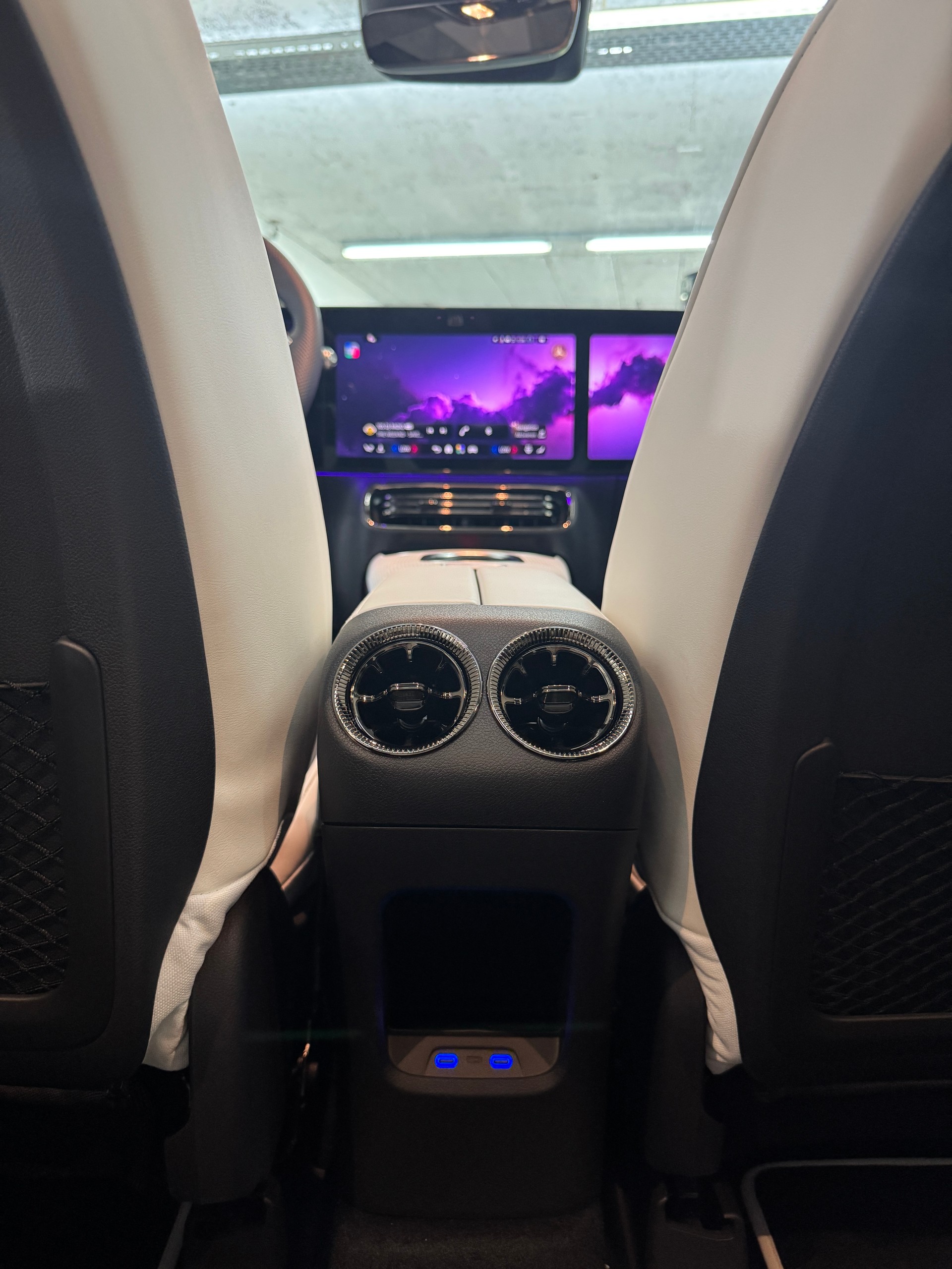 MERCEDES-BENZ GLB 220 4MATIC - 12