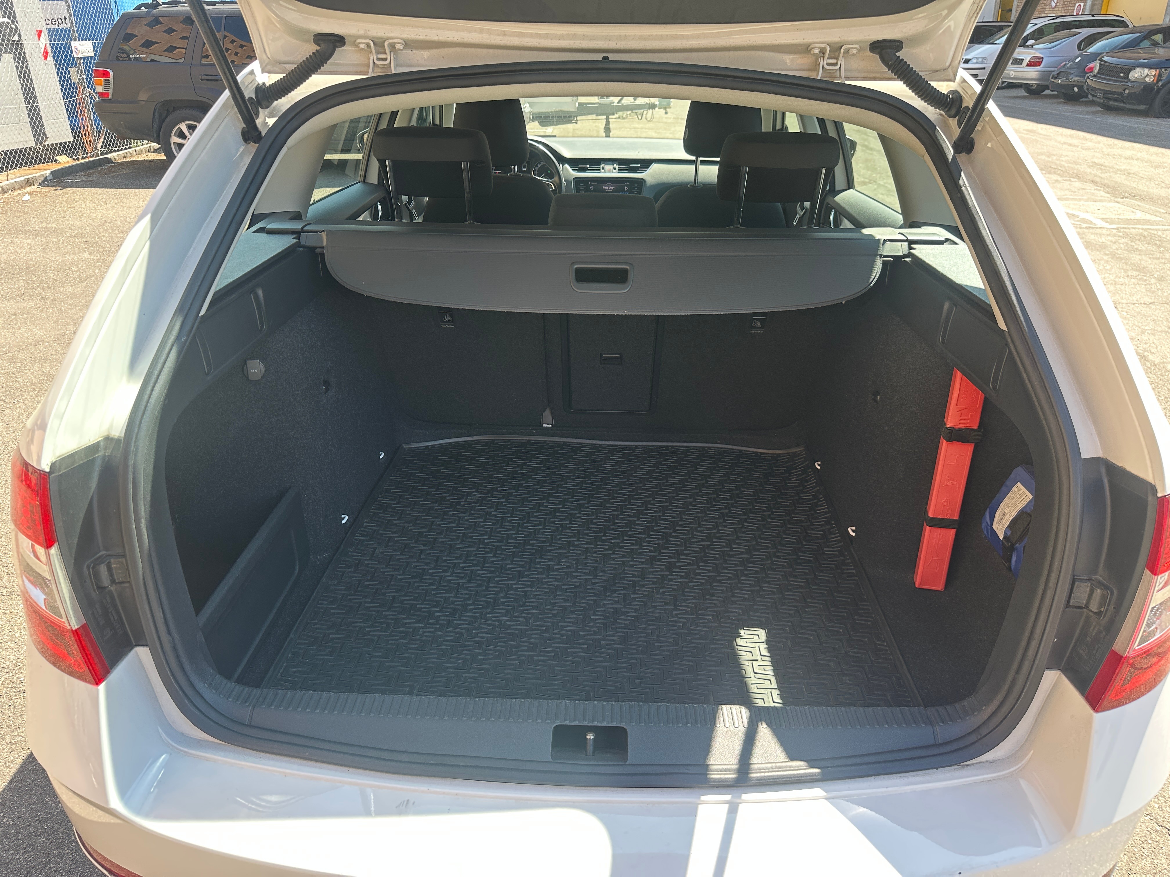 SKODA OCTAVIA 13