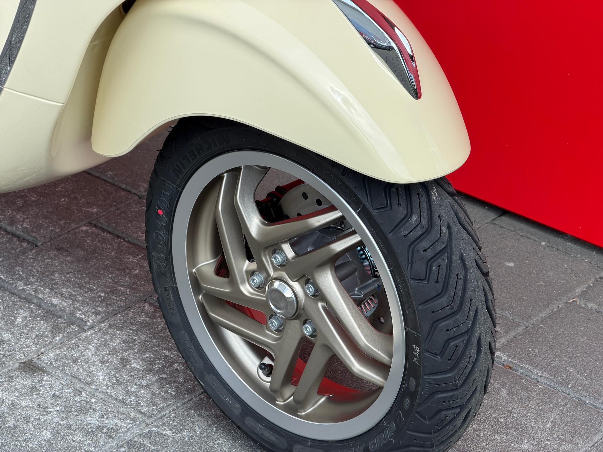PIAGGIO Vespa 125 Primavera S ABS - 8