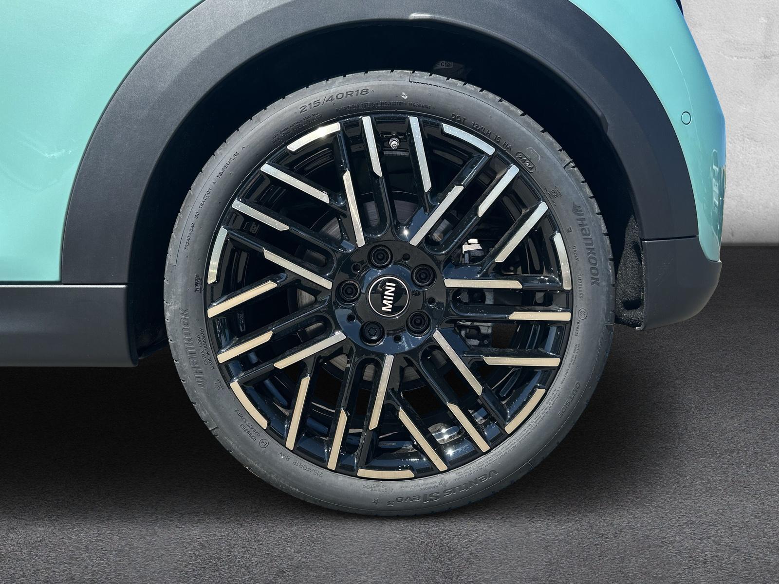 MINI Cooper S F66 2.0i (CH) - 9
