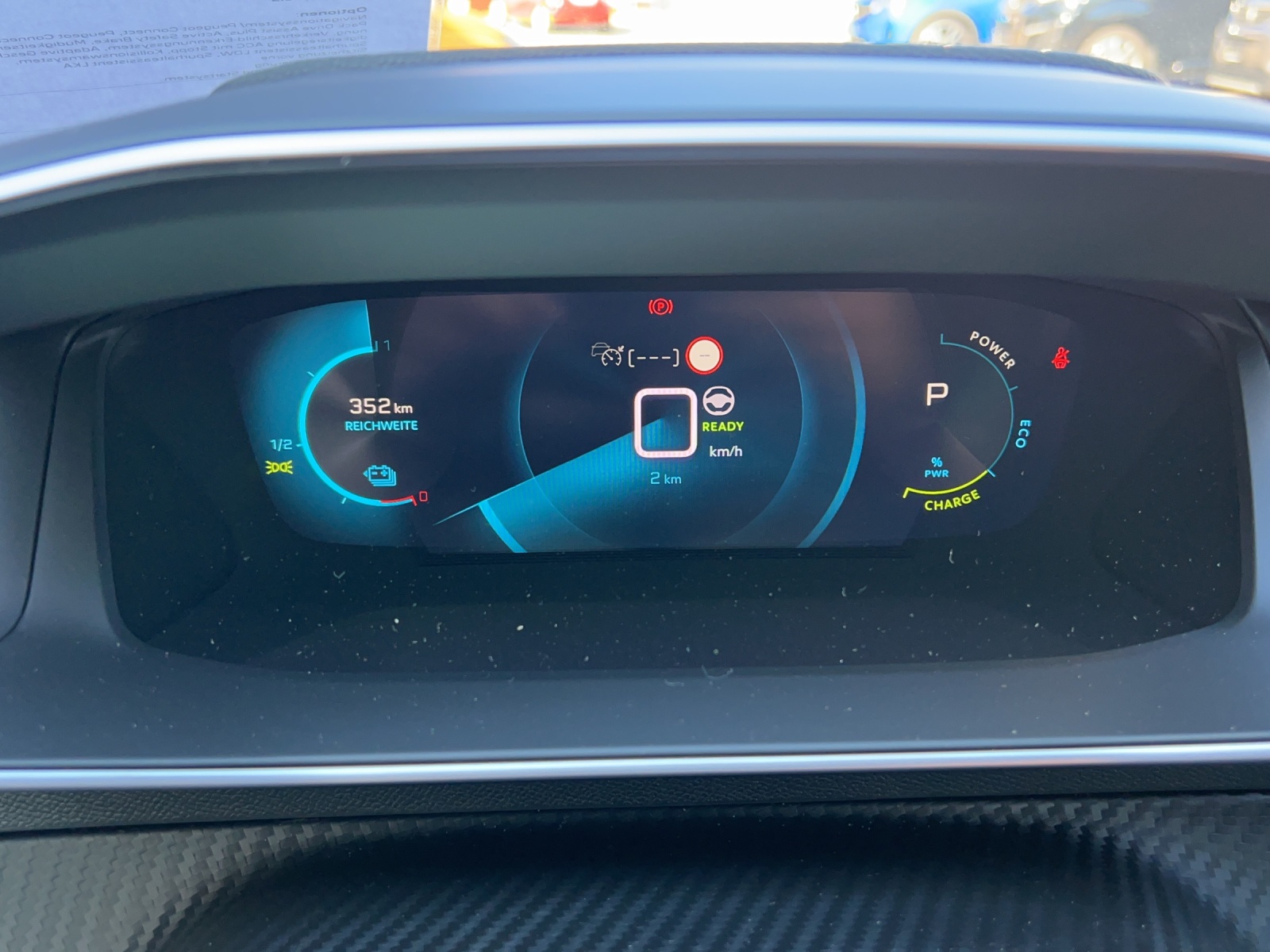 PEUGEOT 208 e-Allure Pack - 10