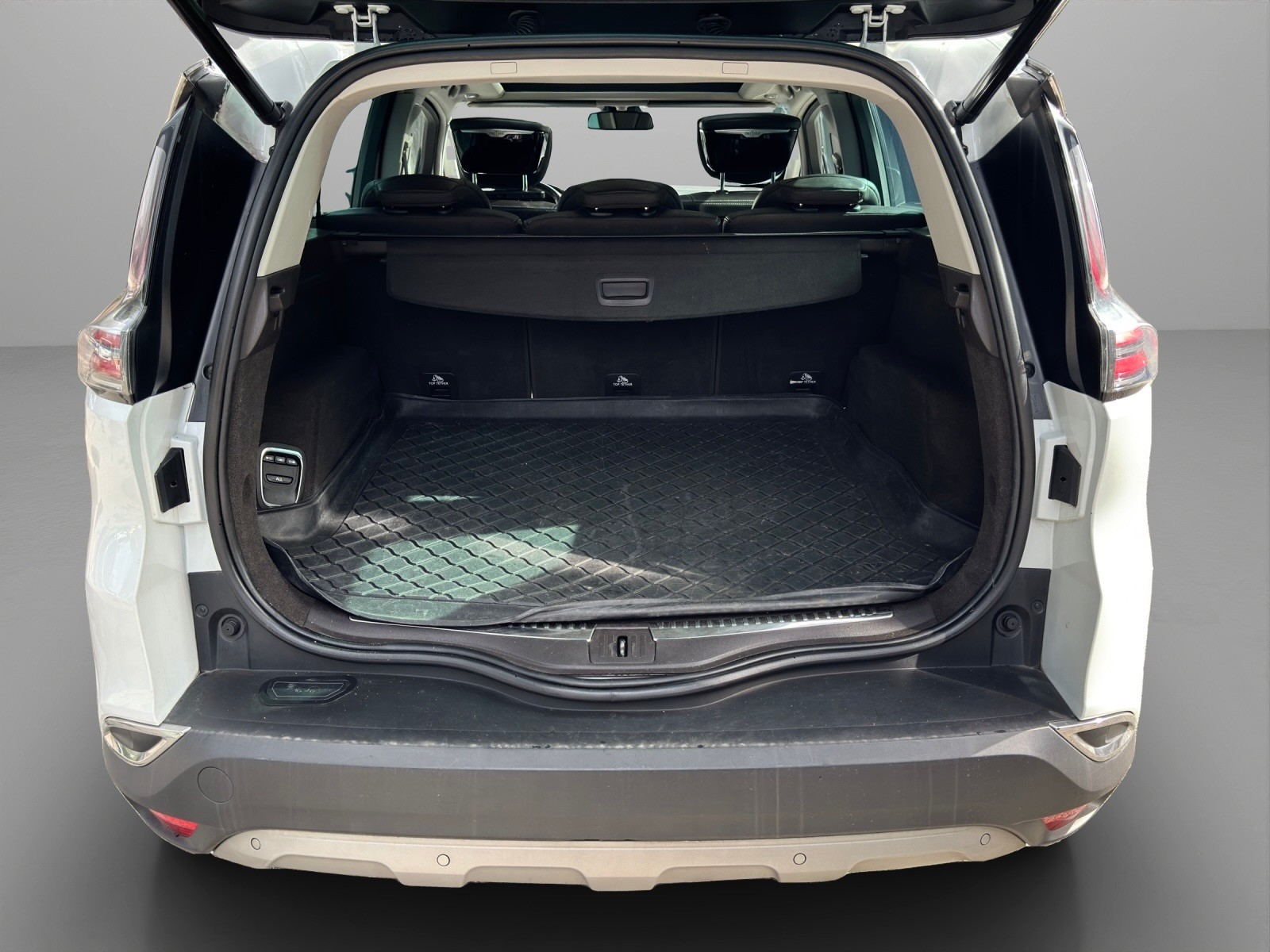 RENAULT Espace 1.6 dCi Initiale Paris EDC - 12