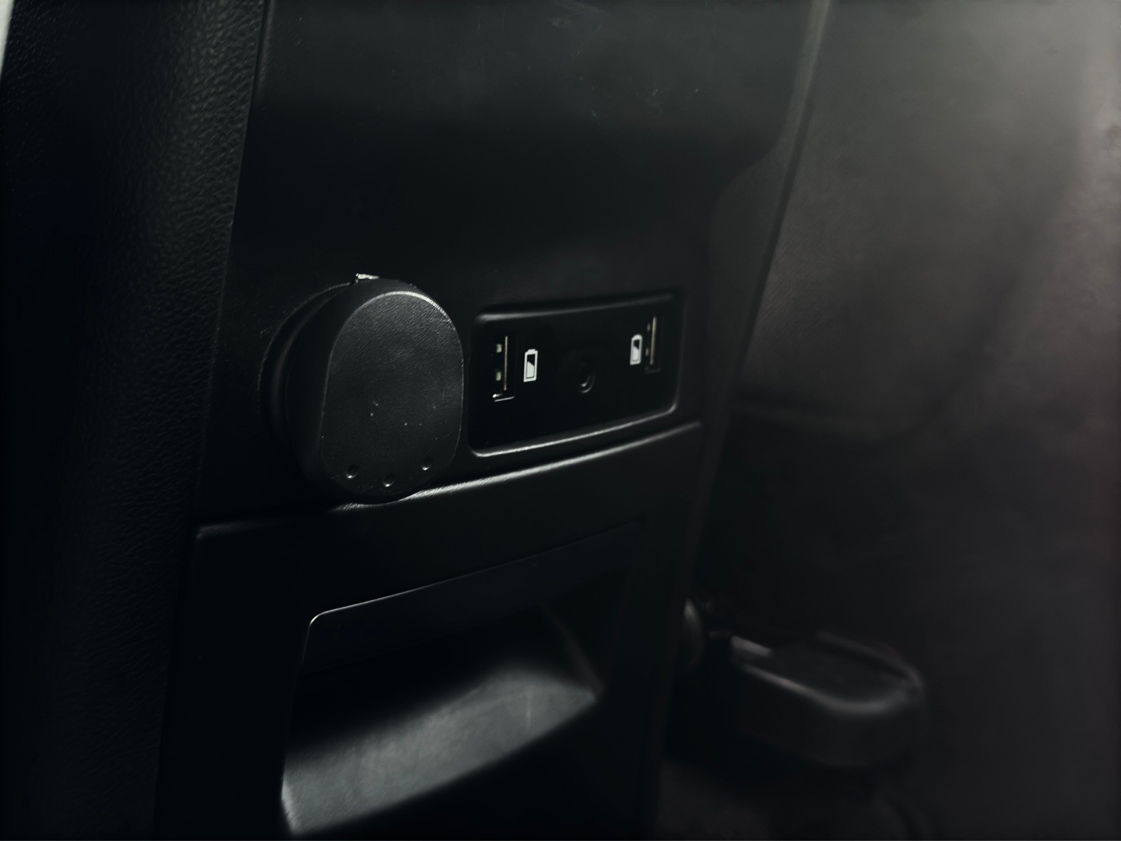 RENAULT Espace 1.6 dCi Initiale Paris EDC - 24