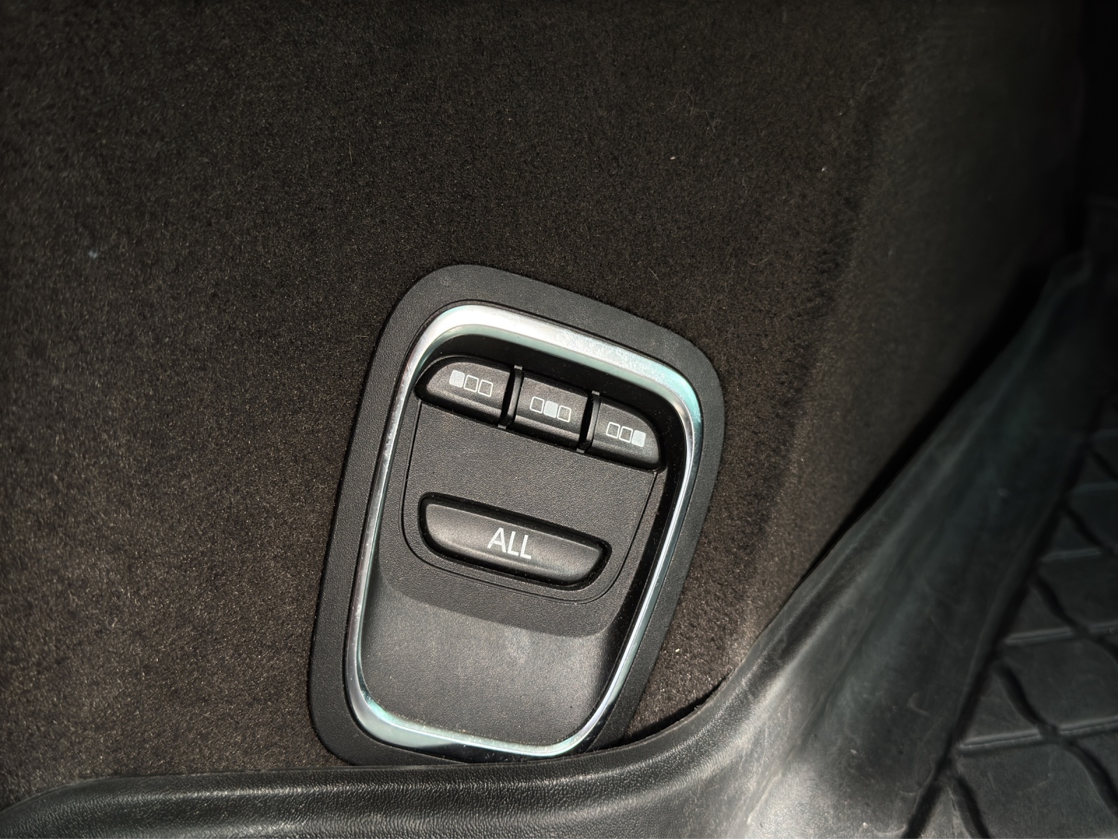 RENAULT Espace 1.6 dCi Initiale Paris EDC - 25