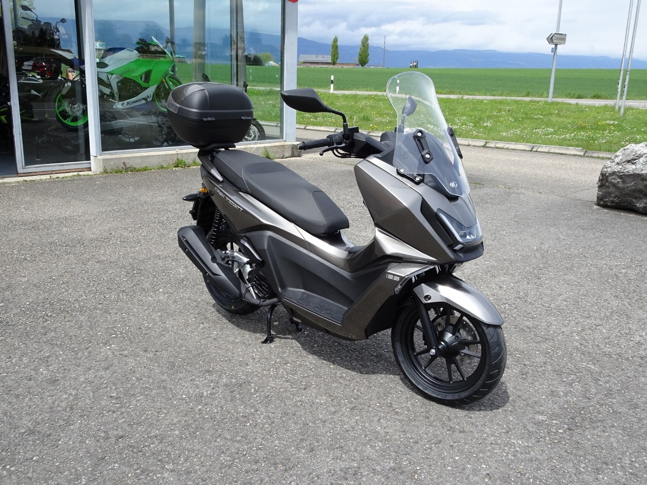 KYMCO Sky Town 125 Topcase - 2