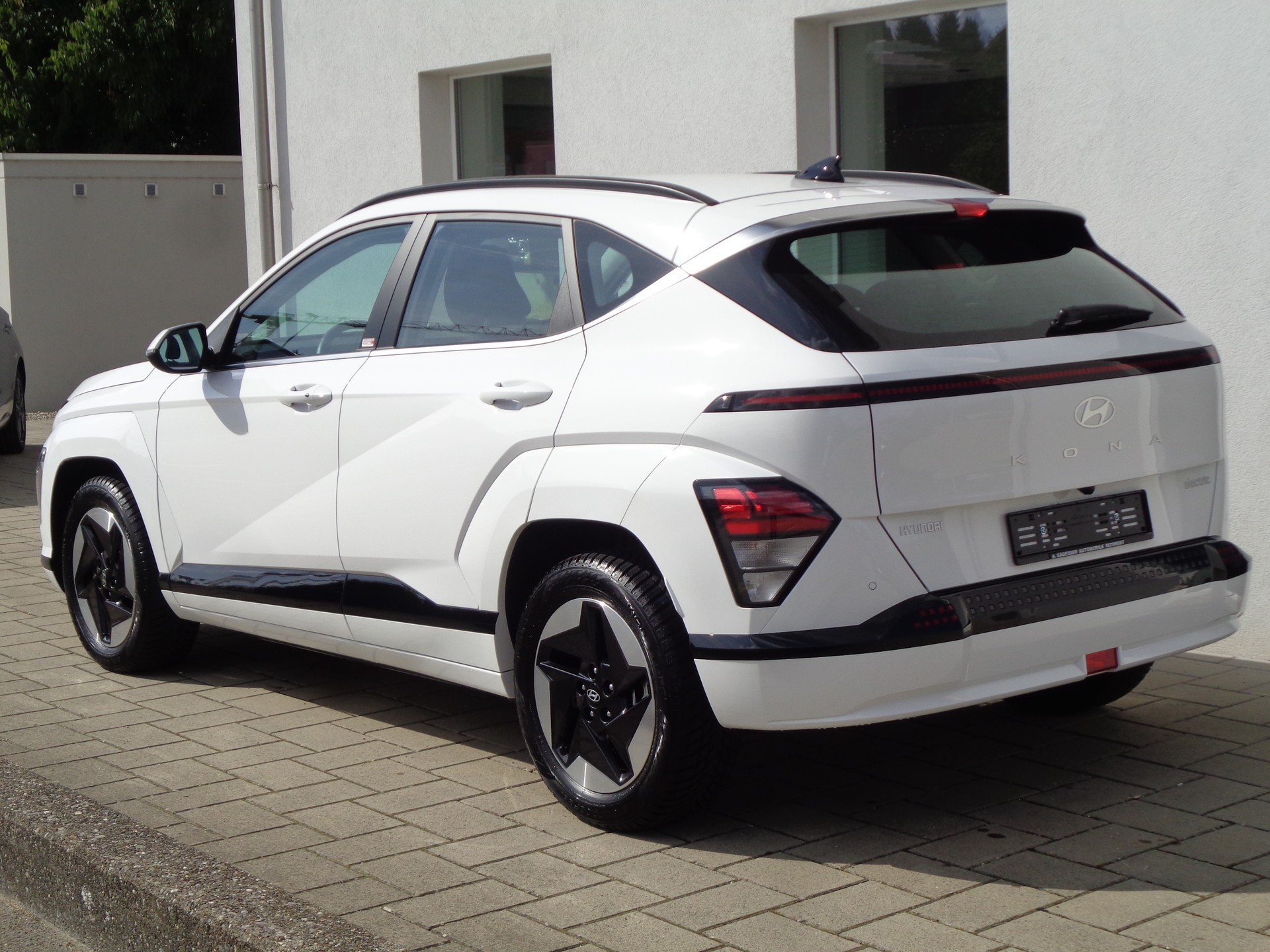 HYUNDAI Kona EV 65.4 kWh Origo - 5