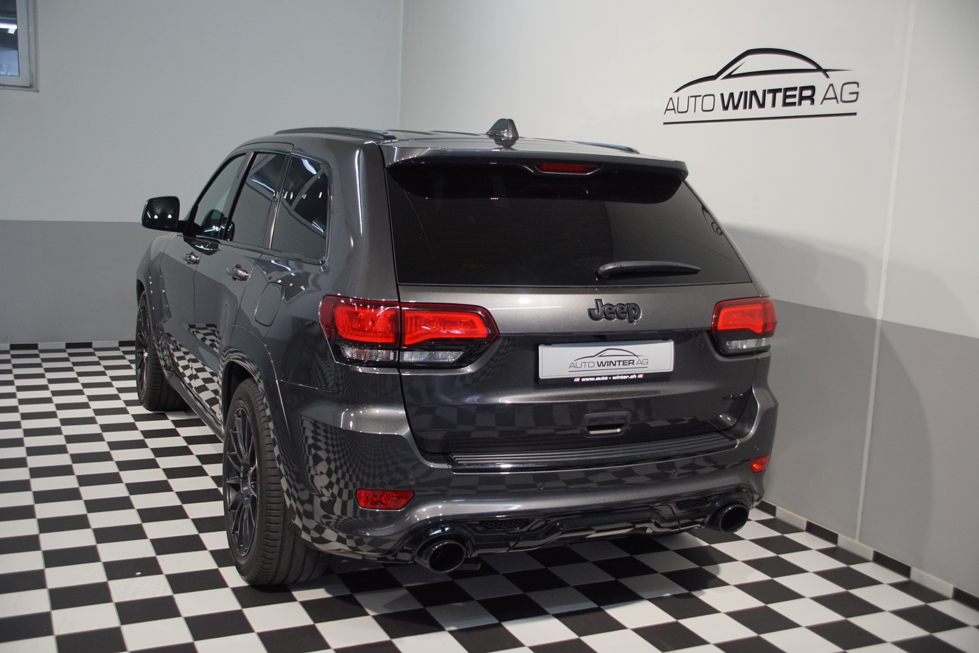 JEEP Grand Cherokee 6.4 V8 HEMI SRT8 Automatic - 8