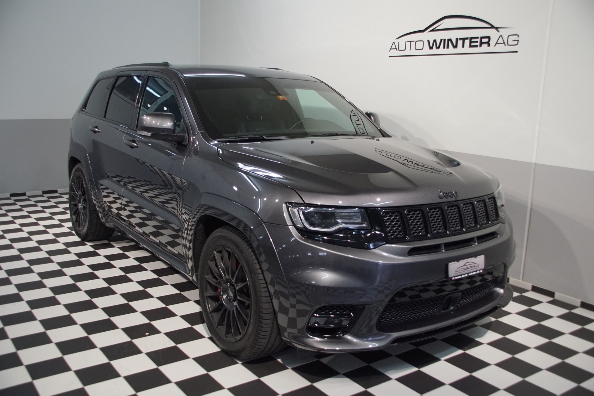 JEEP Grand Cherokee 6.4 V8 HEMI SRT8 Automatic