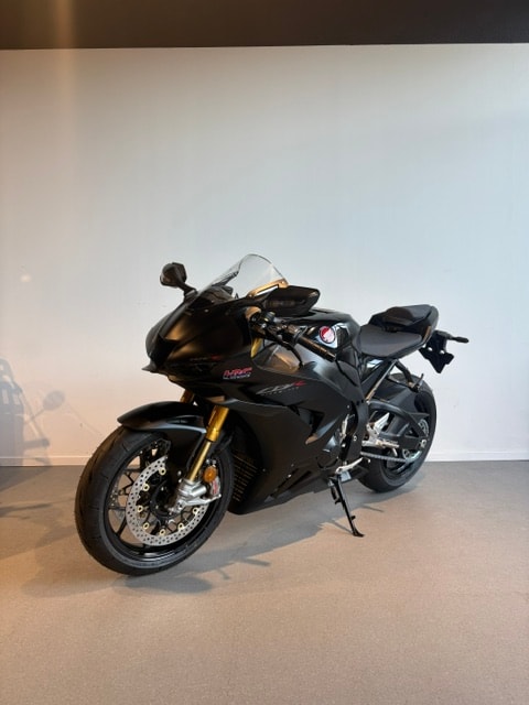HONDA CBR 1000 RR-R Fireblade SP - 7