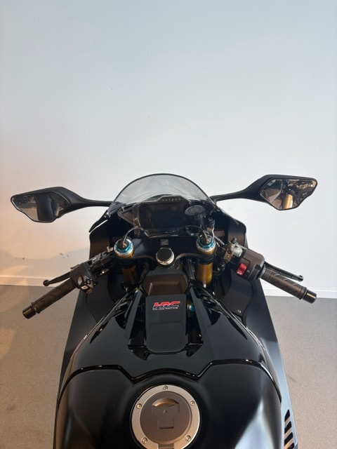 HONDA CBR 1000 RR-R Fireblade SP - 9