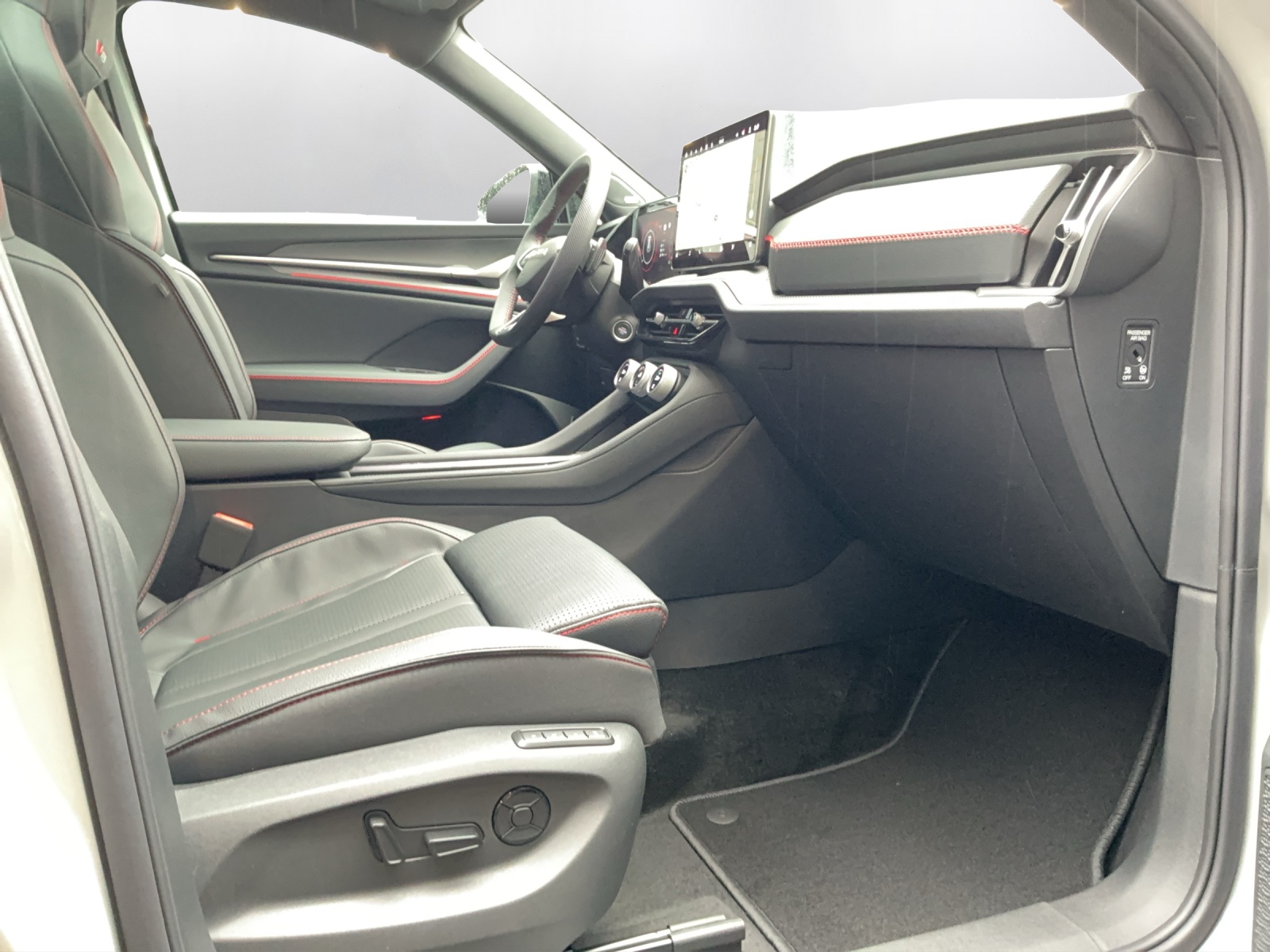 SKODA Kodiaq 2.0 TSI RS 4x4 - 14