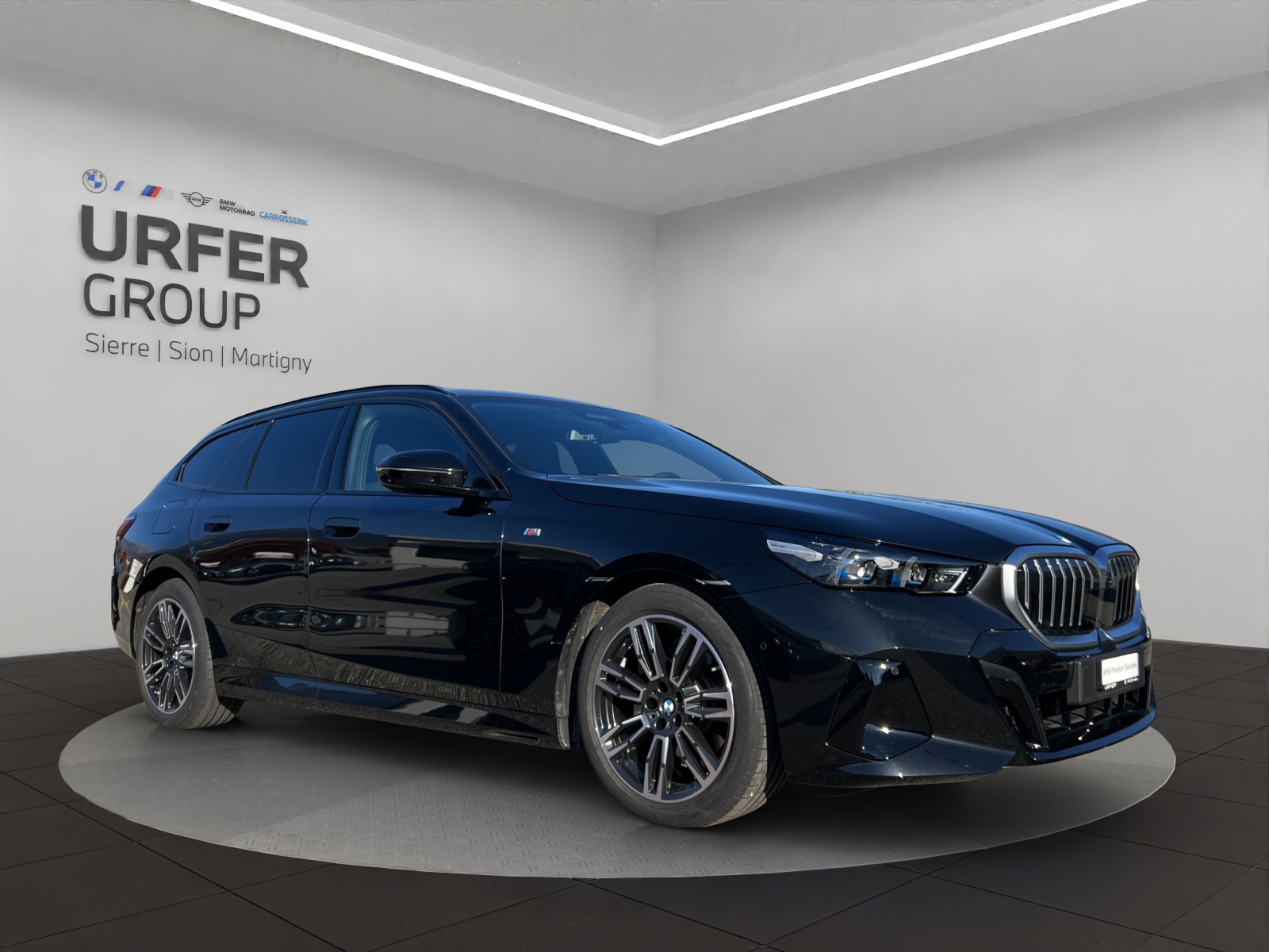 BMW 520d xDrive 48V Touring M Sport Steptronic - 8