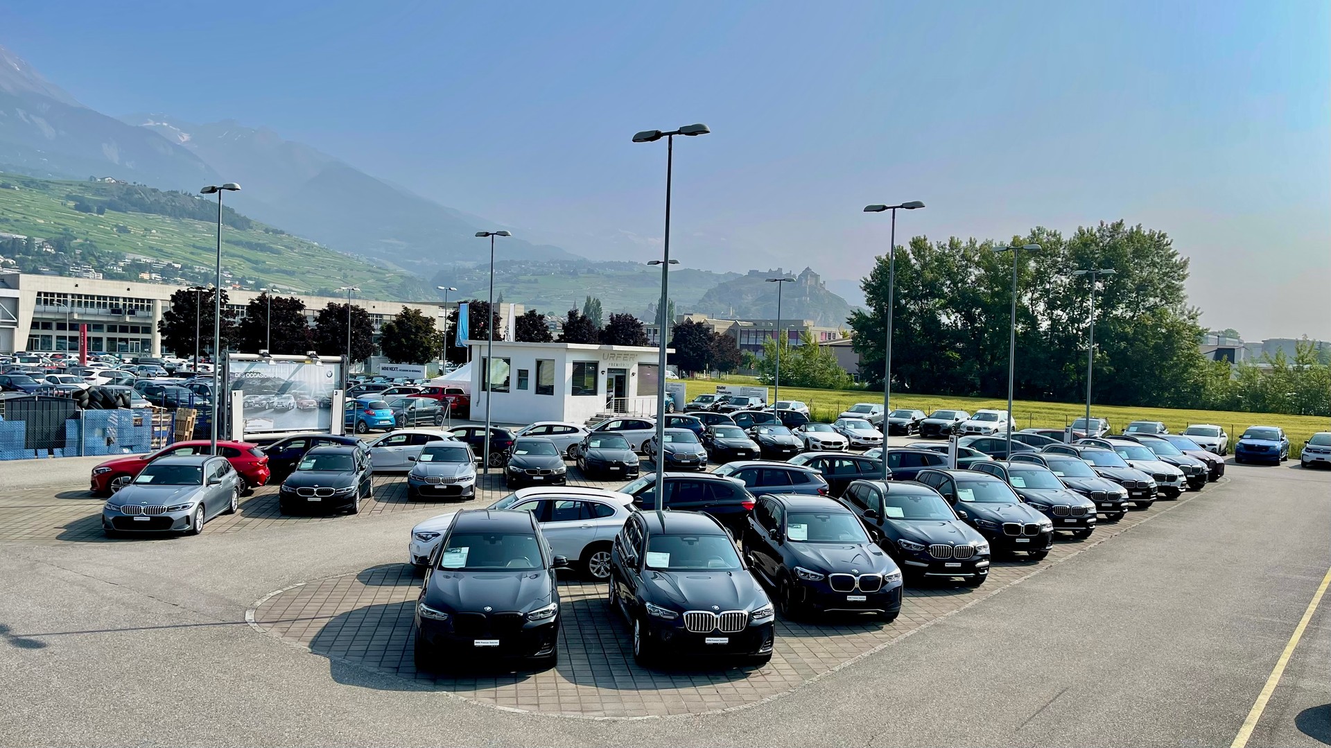 BMW 520d xDrive 48V Touring M Sport Steptronic - 28