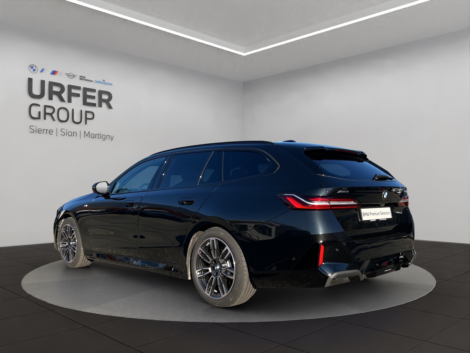 BMW 520d xDrive 48V Touring M Sport Steptronic - 4