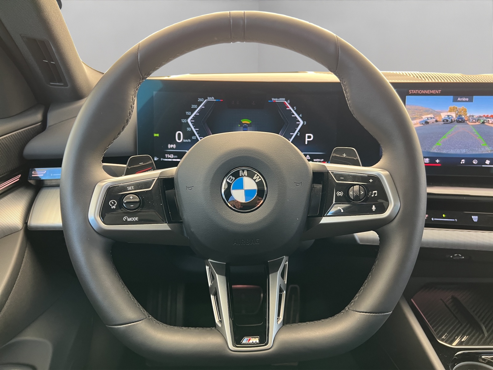 BMW 520d xDrive 48V Touring M Sport Steptronic - 13