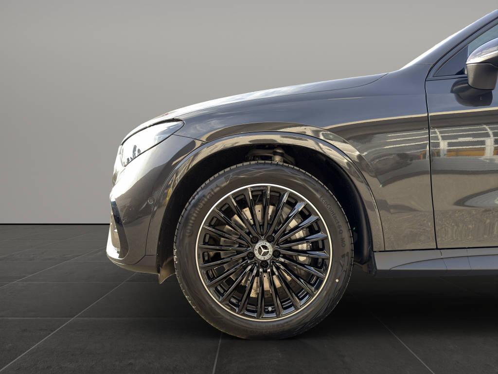 MERCEDES-BENZ GLC 220 d AMG Line 4matic - 16