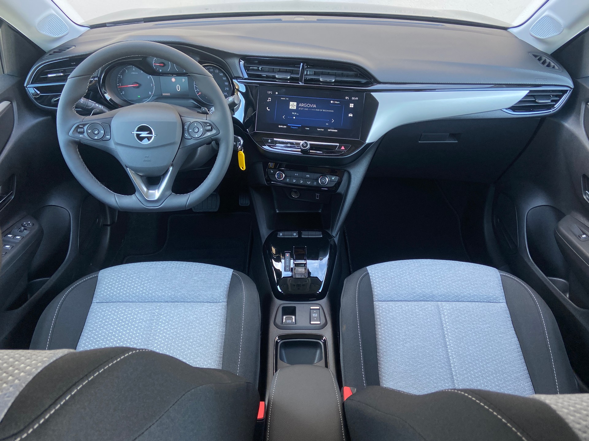 OPEL Corsa 1.2 Edition Automat - 3