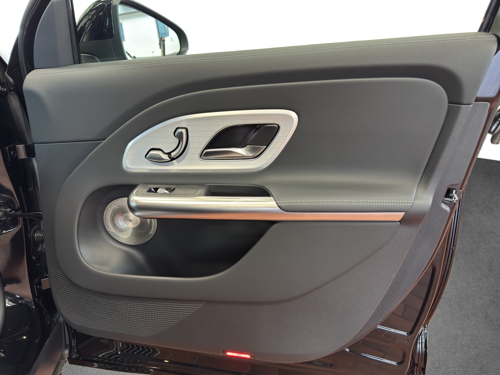 MERCEDES-BENZ GLB 350 85kWh EQ 4 Matic - 16