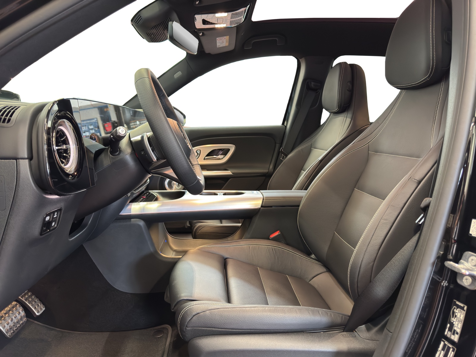 MERCEDES-BENZ GLB 350 85kWh EQ 4 Matic - 9