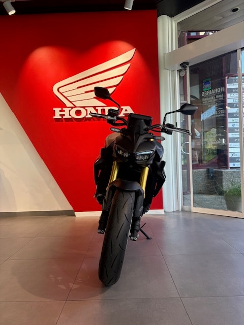 HONDA CB 1000 Hornet SP - 8