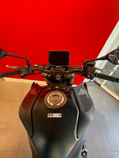 HONDA CB 1000 Hornet SP - 9