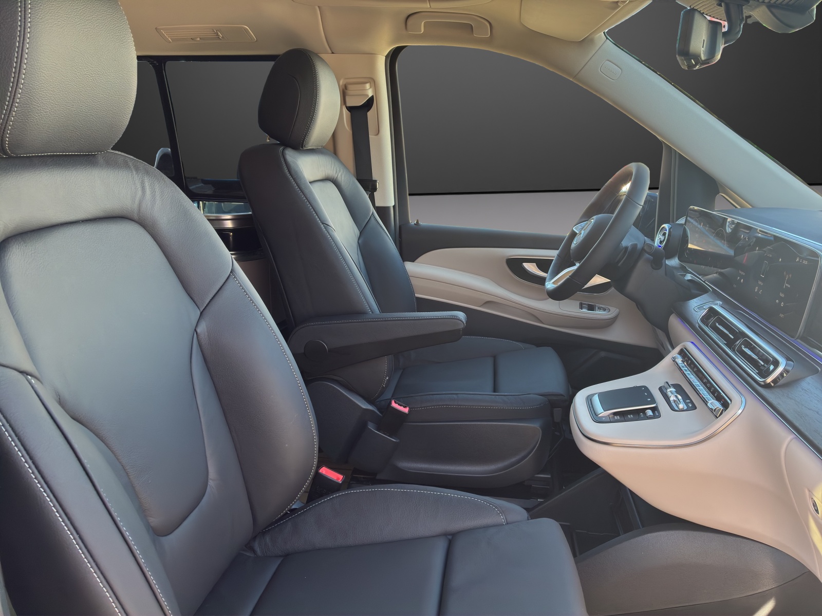 MERCEDES-BENZ Marco Polo 300 d 4M Automat - 8