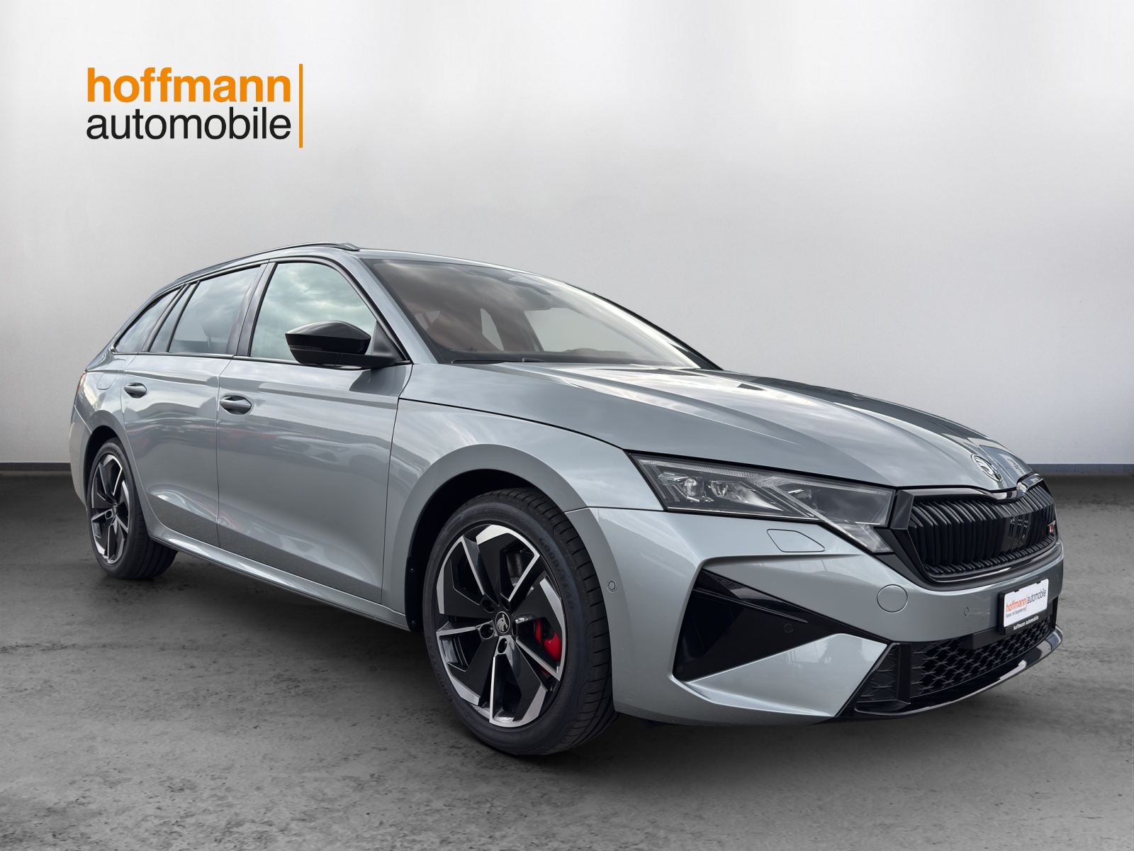 SKODA Octavia Combi 2.0 TSI DSG RS - 3