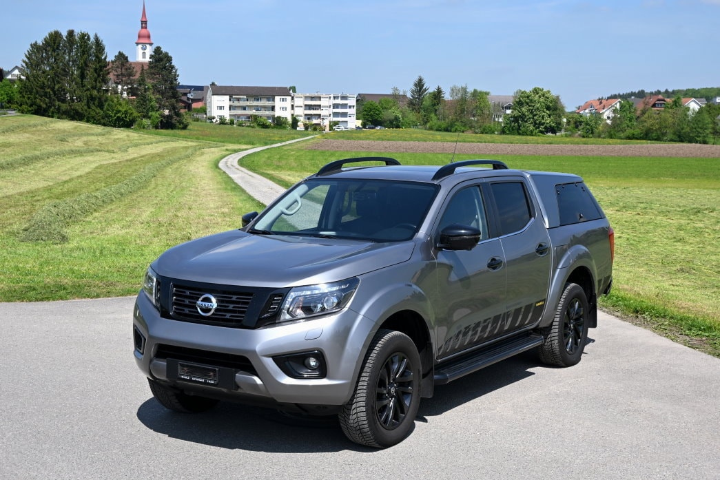 NISSAN Navara Double Cab N-Guard 2.3 dCi 4WD Automatic