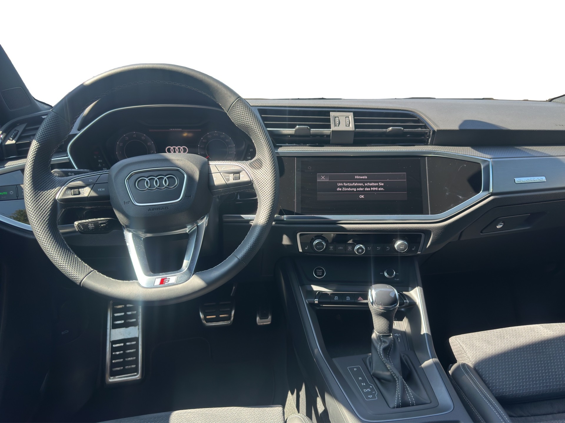 AUDI Q3 40 TFSI S line quattro S-tronic - 12