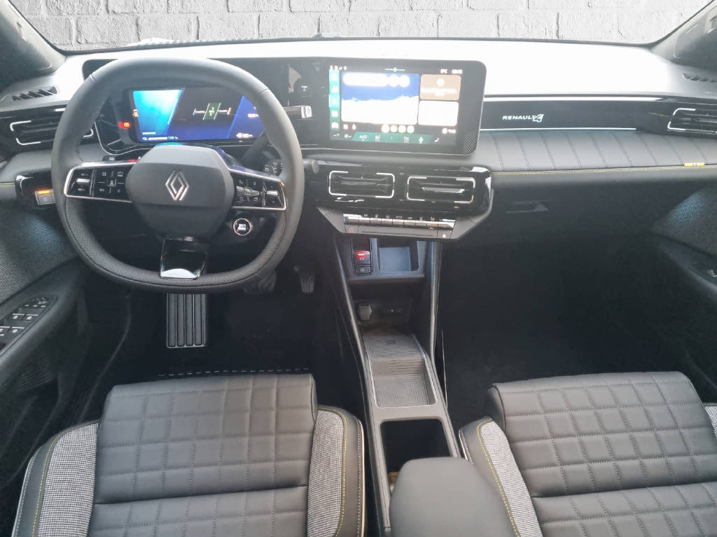 RENAULT R4 E-TECH ELECTRIC iconic 150PS Comfort Range - 6