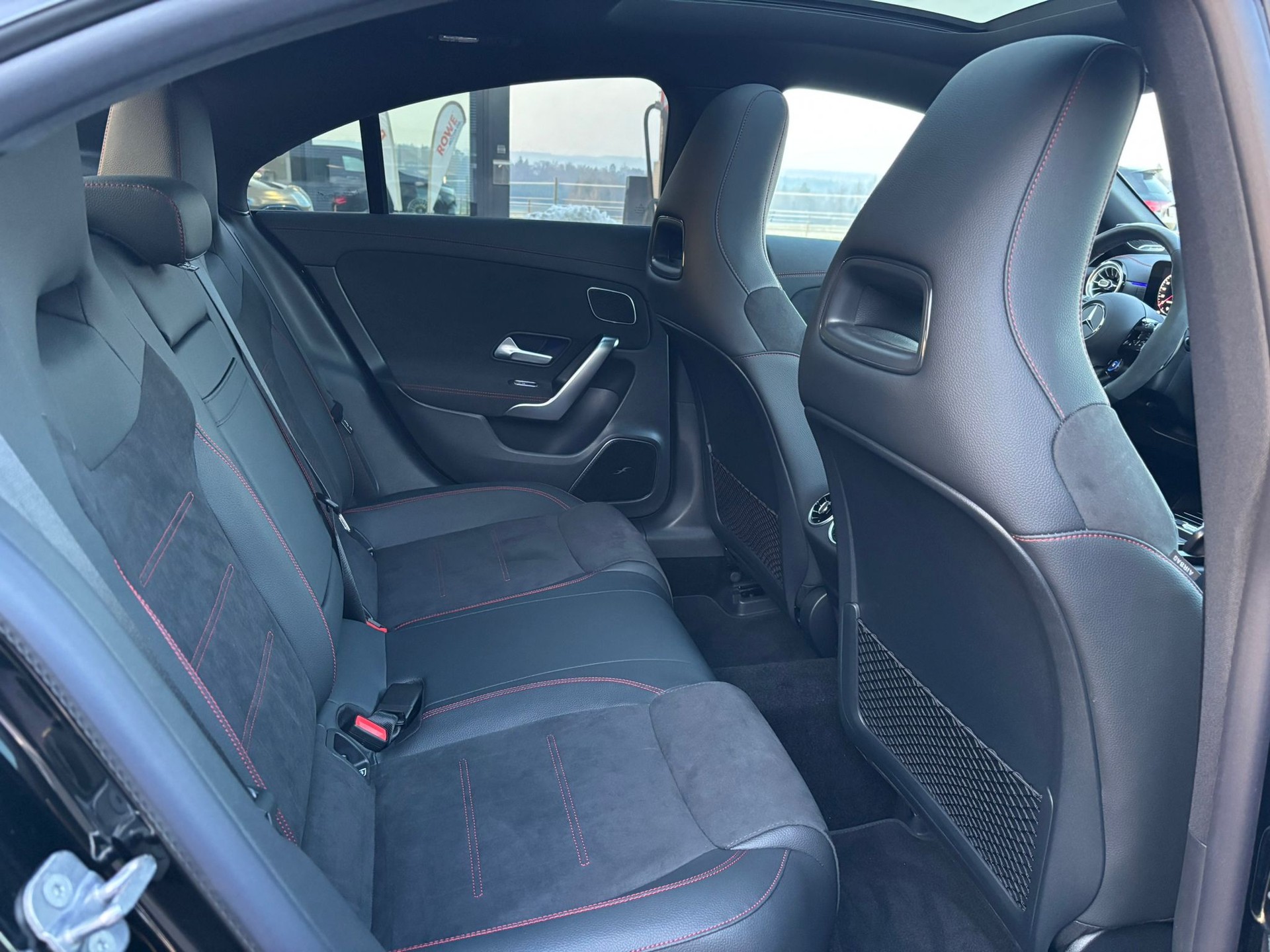 MERCEDES-BENZ CLA 45 S AMG 4Matic+ - 10