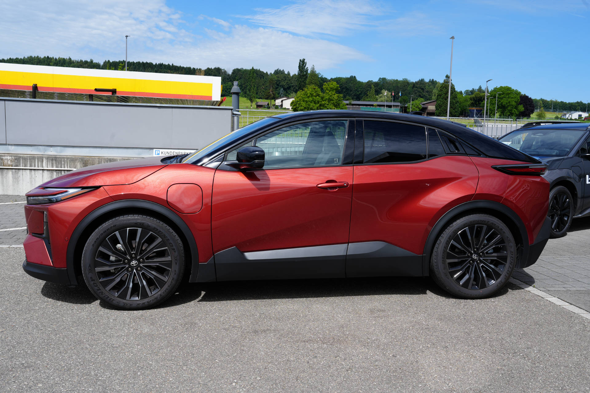 TOYOTA C-HR+ Premium AWD - 6