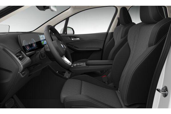 BMW 223d Active Tourer xDrive U06 (CH) AHK 📍 - 3