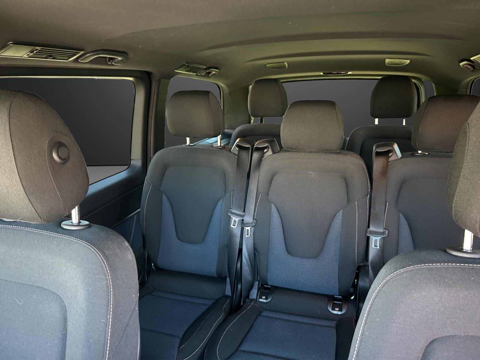 MERCEDES-BENZ EQV 300 lang - 11