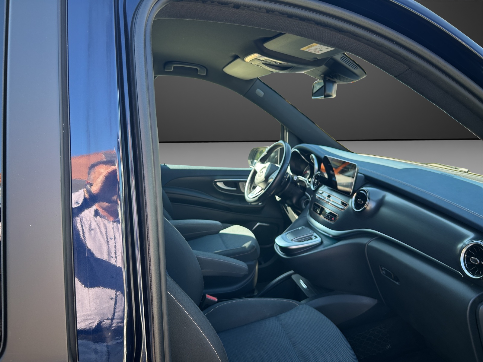 MERCEDES-BENZ EQV 300 lang - 8