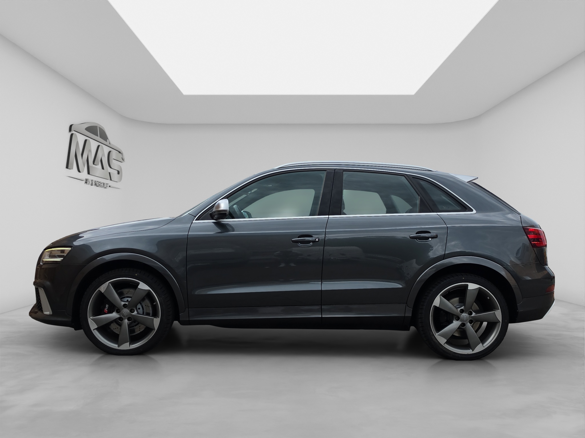 AUDI RS Q3 3