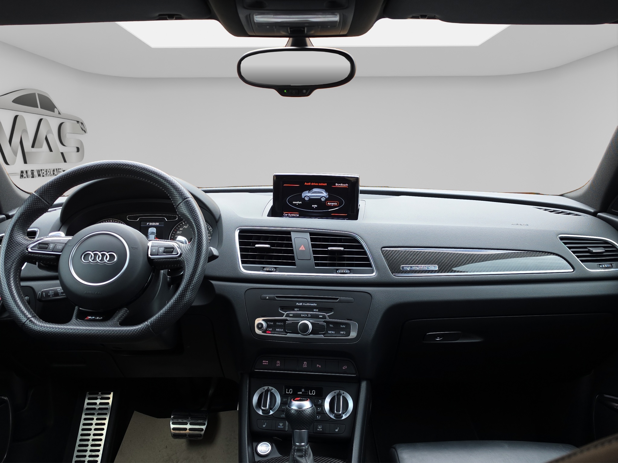 AUDI RS Q3 12