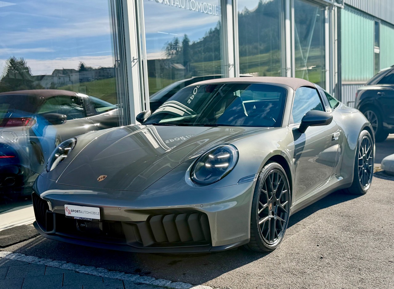 Porsche 911 Carrera 4 Cabriolet GTS PDK, Bild 4