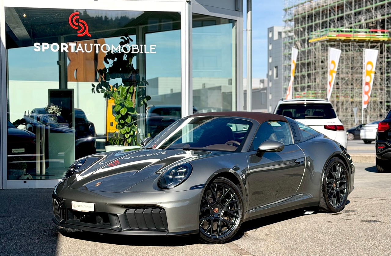 Porsche 911 Carrera 4 Cabriolet GTS PDK, Bild 2