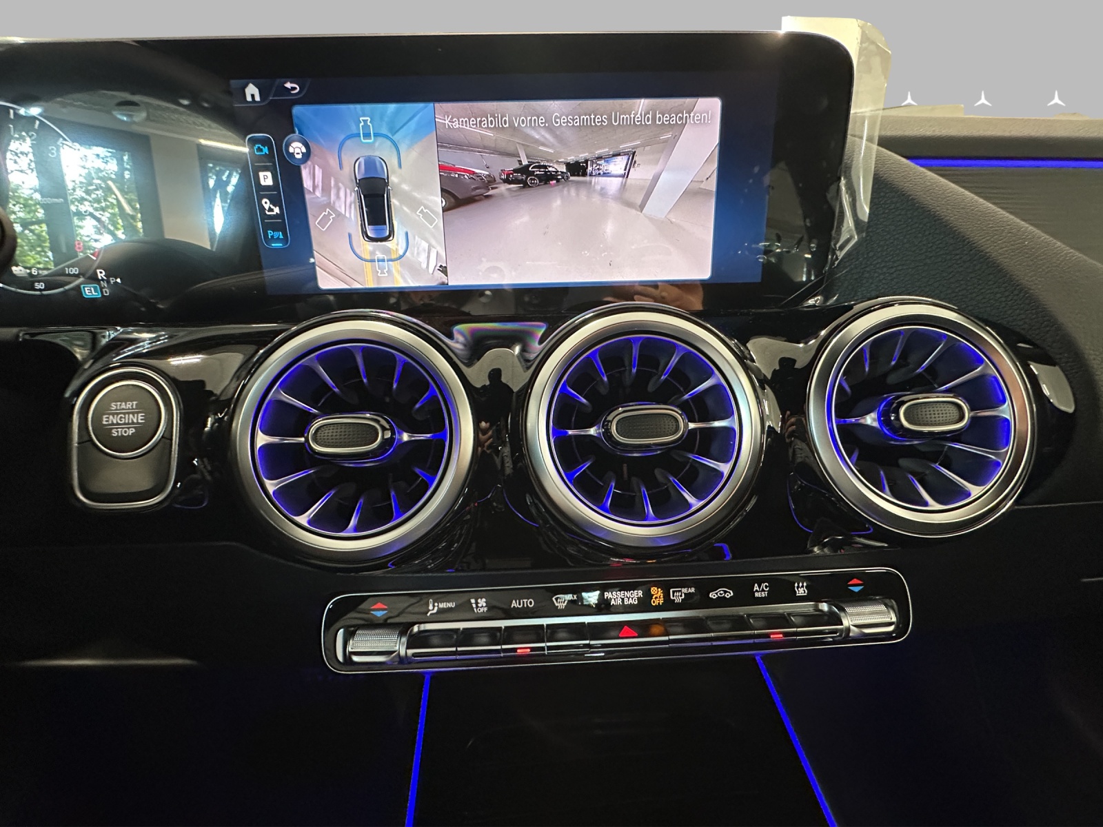 MERCEDES-BENZ GLA 250 e 8G-DCT "EQ Star" - 14