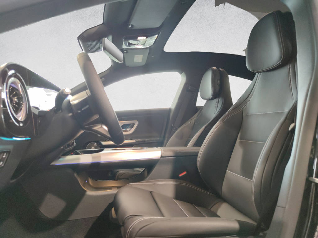 MERCEDES-BENZ CLA 220 AMG Line 4Matic - 10