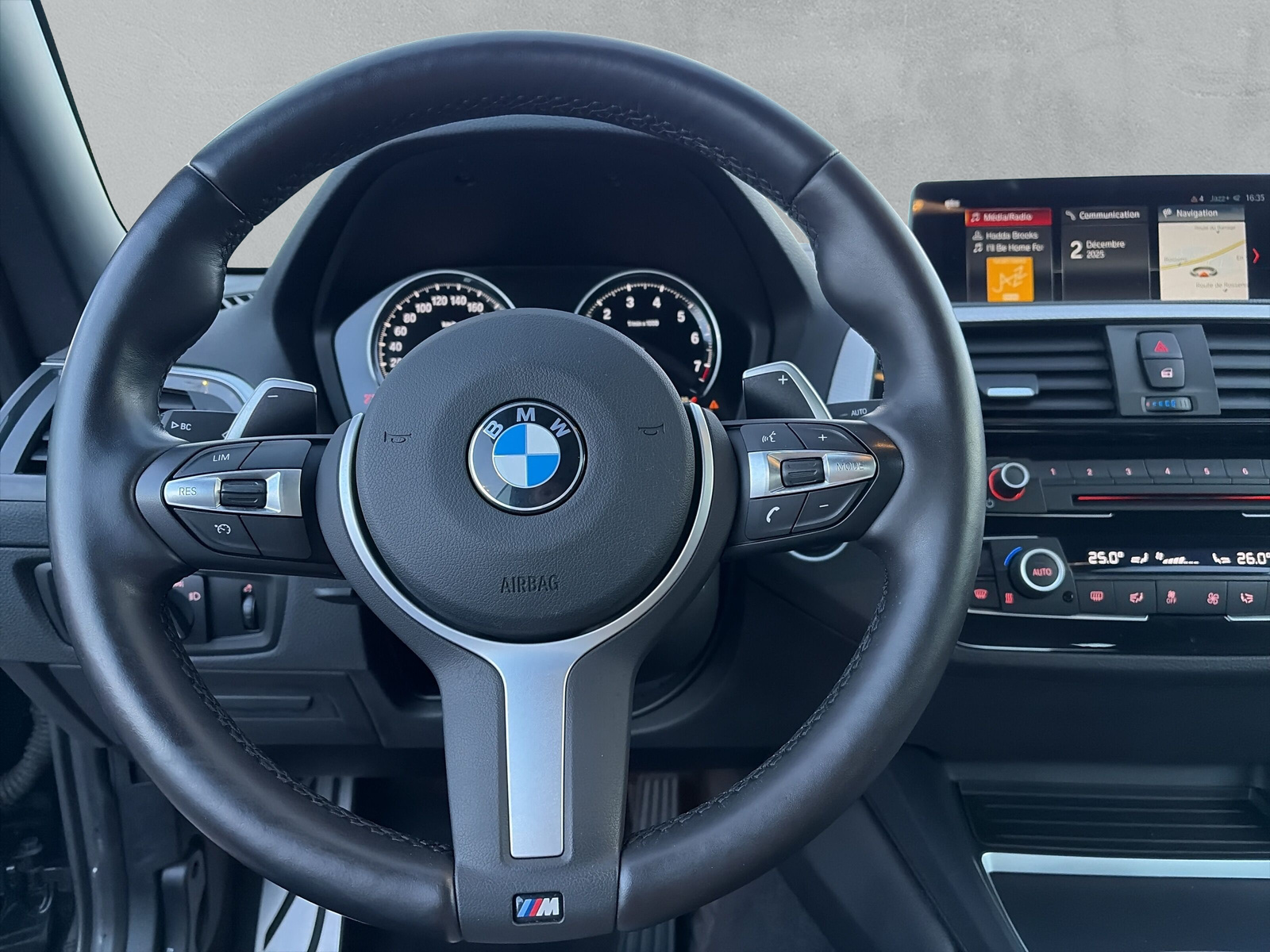 BMW 220i Cabrio M Sport F23 (CH) - 18