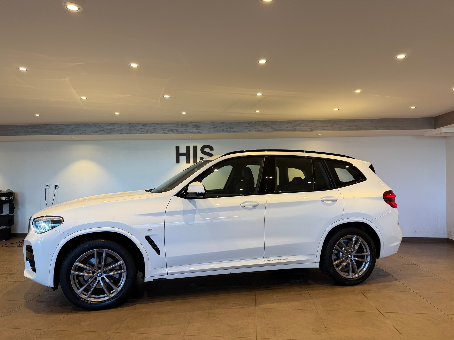 BMW X3 20i xDrive paddles - 4